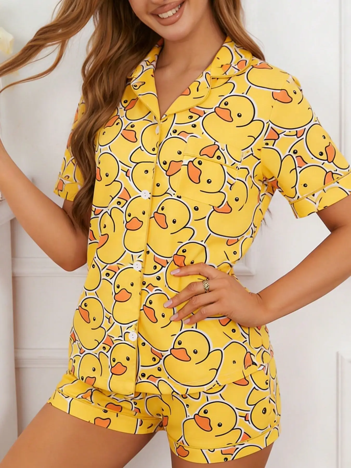Women's Short Sleeve Pajama Set, Cute Duck Print Design, Button Front Cardigan, Pocket Detail, Loose Fit, Two-Piece Sleepwear for Home, Loungewear Nightwear Set