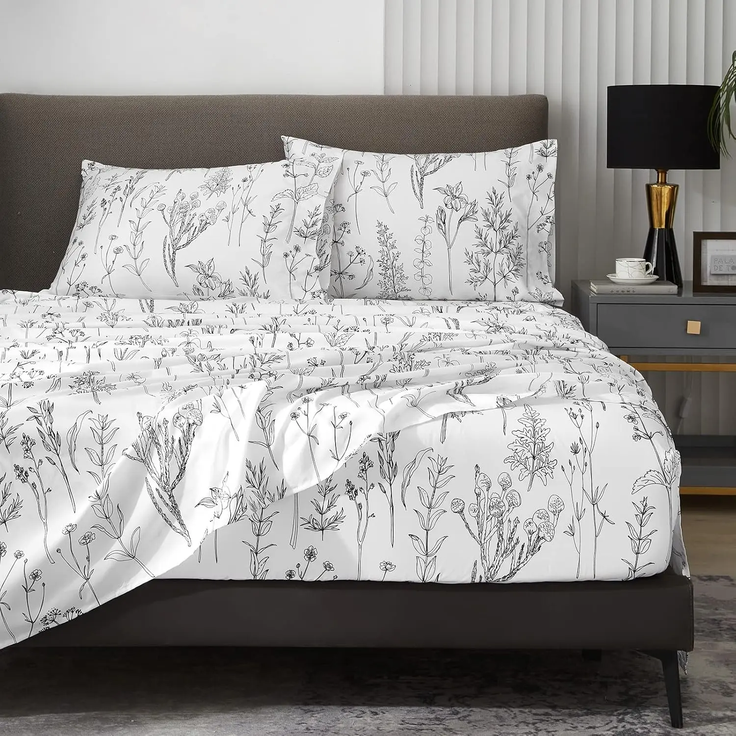 Floral Sheets Queen Size,18 inches Deep Pocket Sheets, 1800 Thread Count Black and White Leaf Floral Bed Sheets Soft Breathable Cute Aesthetic Shabby Chic Bed Sheets, Oeko-Tex Certificated.