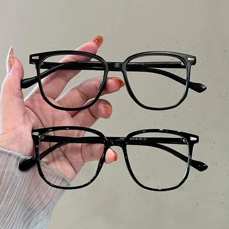 Anti Blue Light Ladies Square Myopia Glasses Ultralight Clear Transparent Computer Nearsighted Eyeglasses with Diopter 0 To -4.0