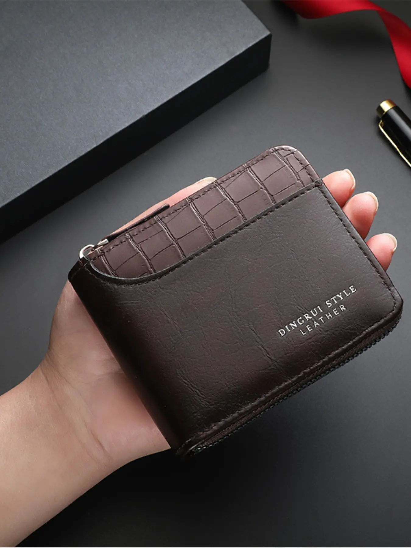 Men's Vintage PU Leather Zipper Durable Wallet, Compact Trifold Card Holder, Coin Pocket, ID Window, Multiple Card Slots, Gift for Men