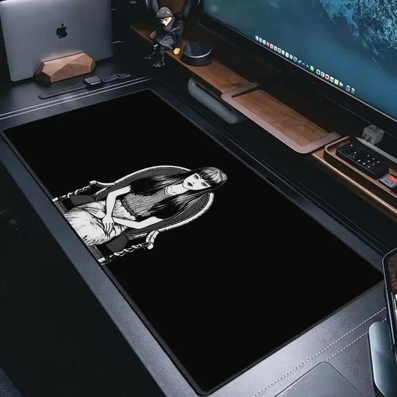 'Black and white Mouse Pad Cute HD branco Desk Pad Extended Gaming Keyboard Mats Large XXL Gamer Collage Horror Anime Mousepad'