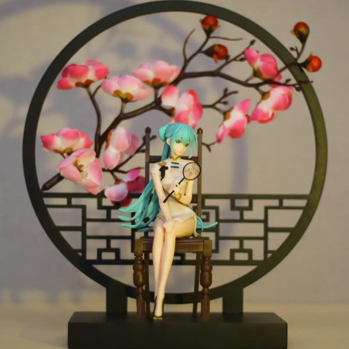 Shao Hua Qipao Hatsune Miku Figure Anime Game Model Boxed Figurines Decor Desktop Decor Birthday Gift, Collectible Figurine for Fans
