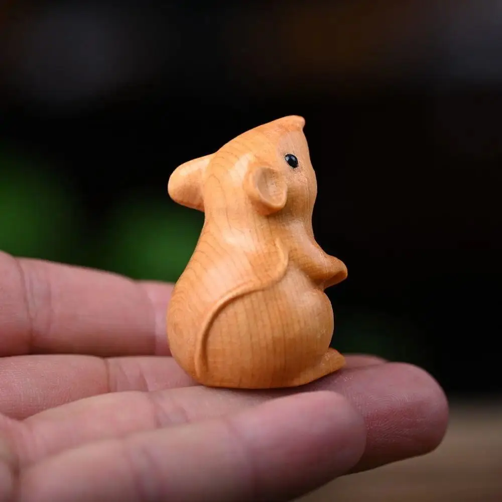 Wood Carved Zodiac Mouse Ornaments, Funny Cute Animal Figurine Sculpture, Home Decor Statue for Office Home Supplies