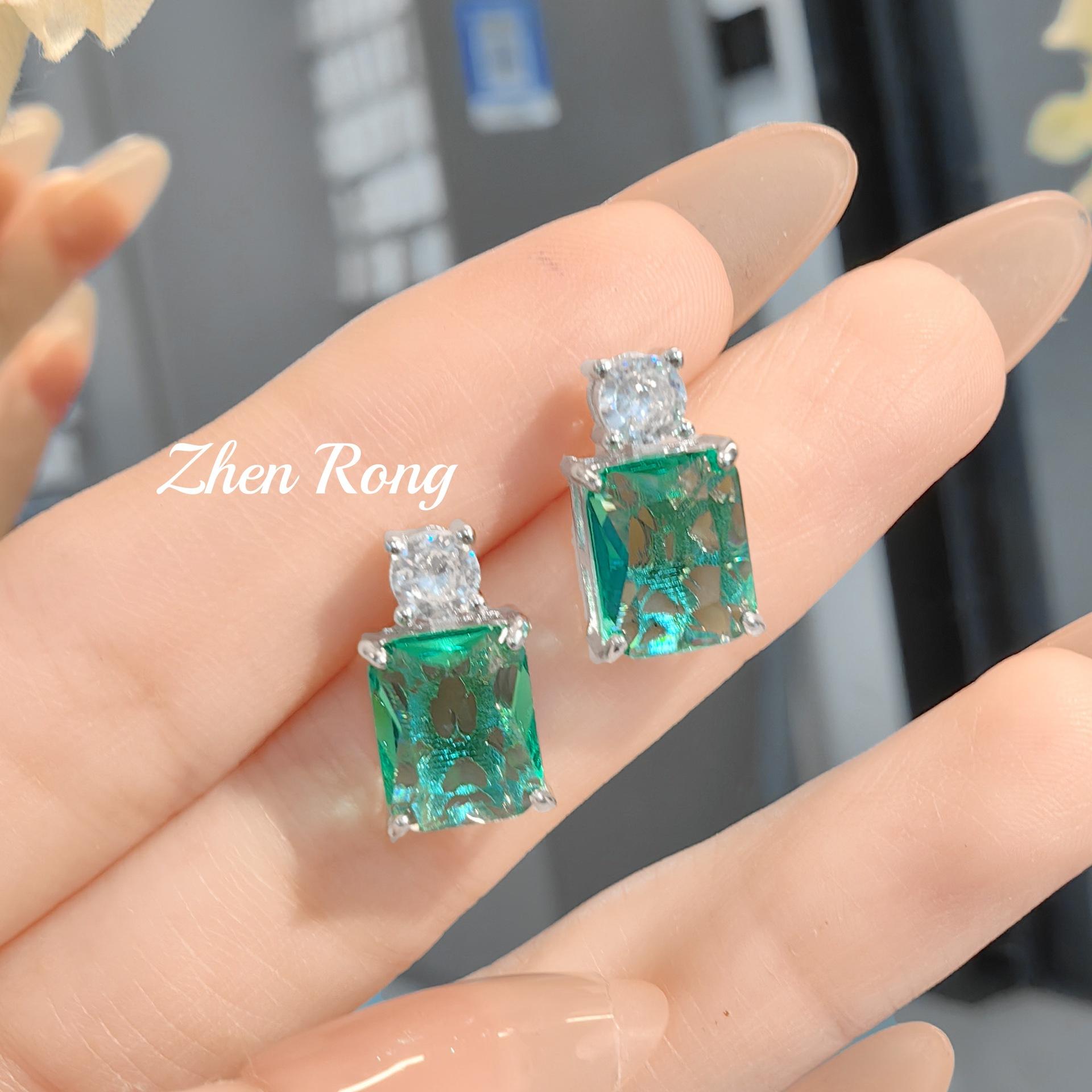 Fashionable and Luxurious Perfume Bottle Pendant, Large Carat Princess Cut Gemstone Earrings, Paraiba Ring, Green Diamond Set for Women