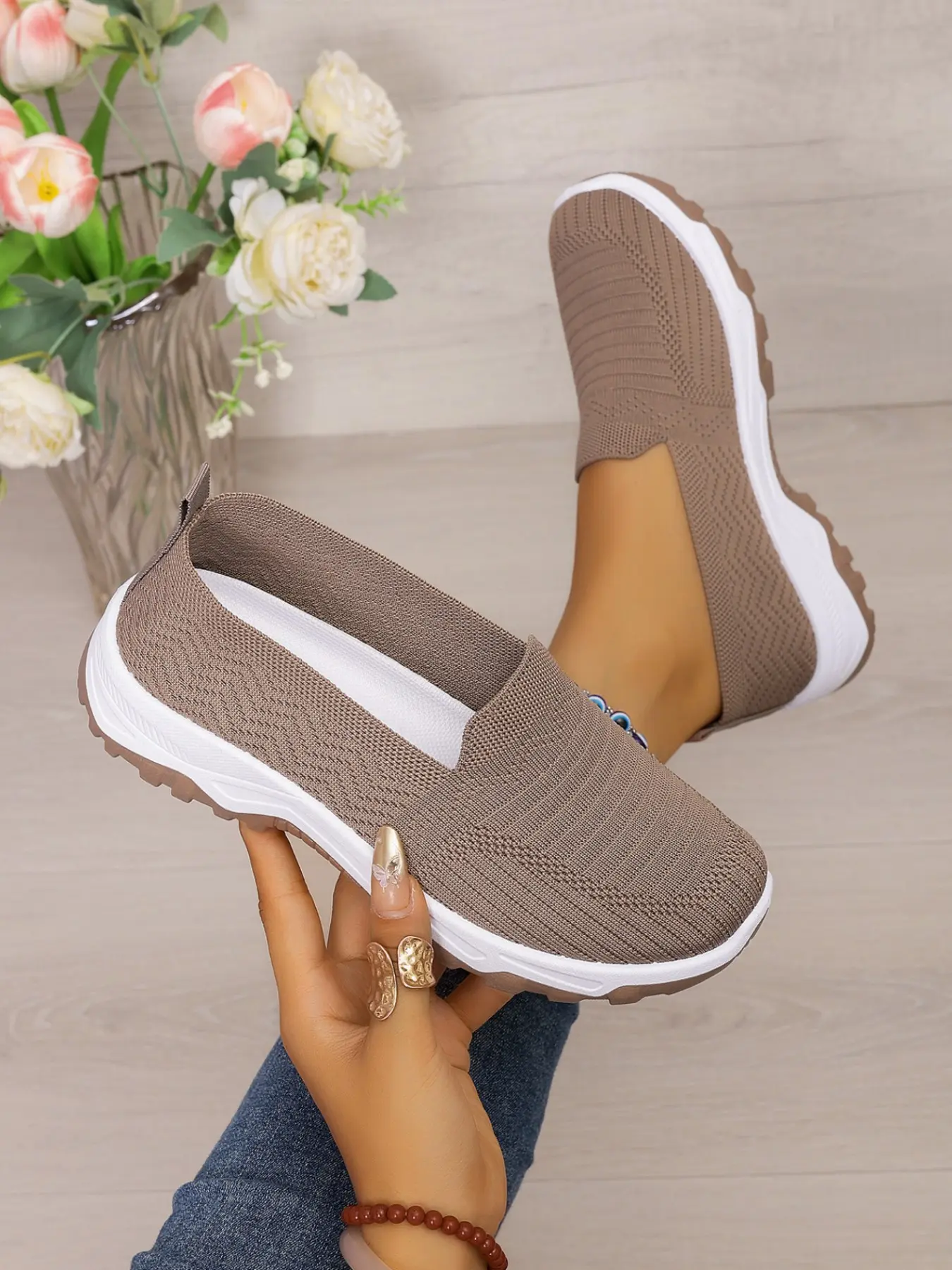Elastic Knit Mesh Slip-On Commuter Shoes, Anti-Slip Thick Sole, Casual Walking Shoes for Middle Aged and Elderly, Daily Wear Comfortable Footwear