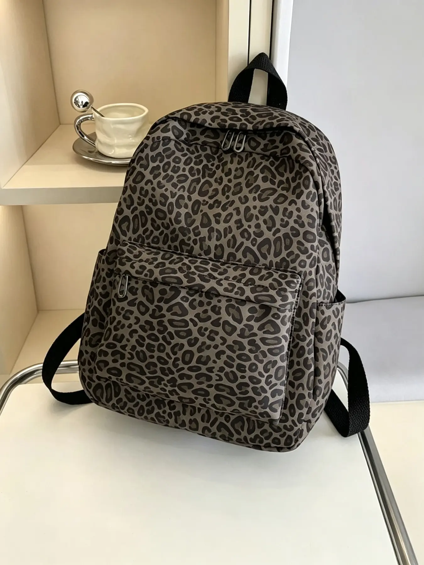 Dark Leopard Print Backpack Large Capacity Lightweight for Teenagers High School & College Students Commuting Travel