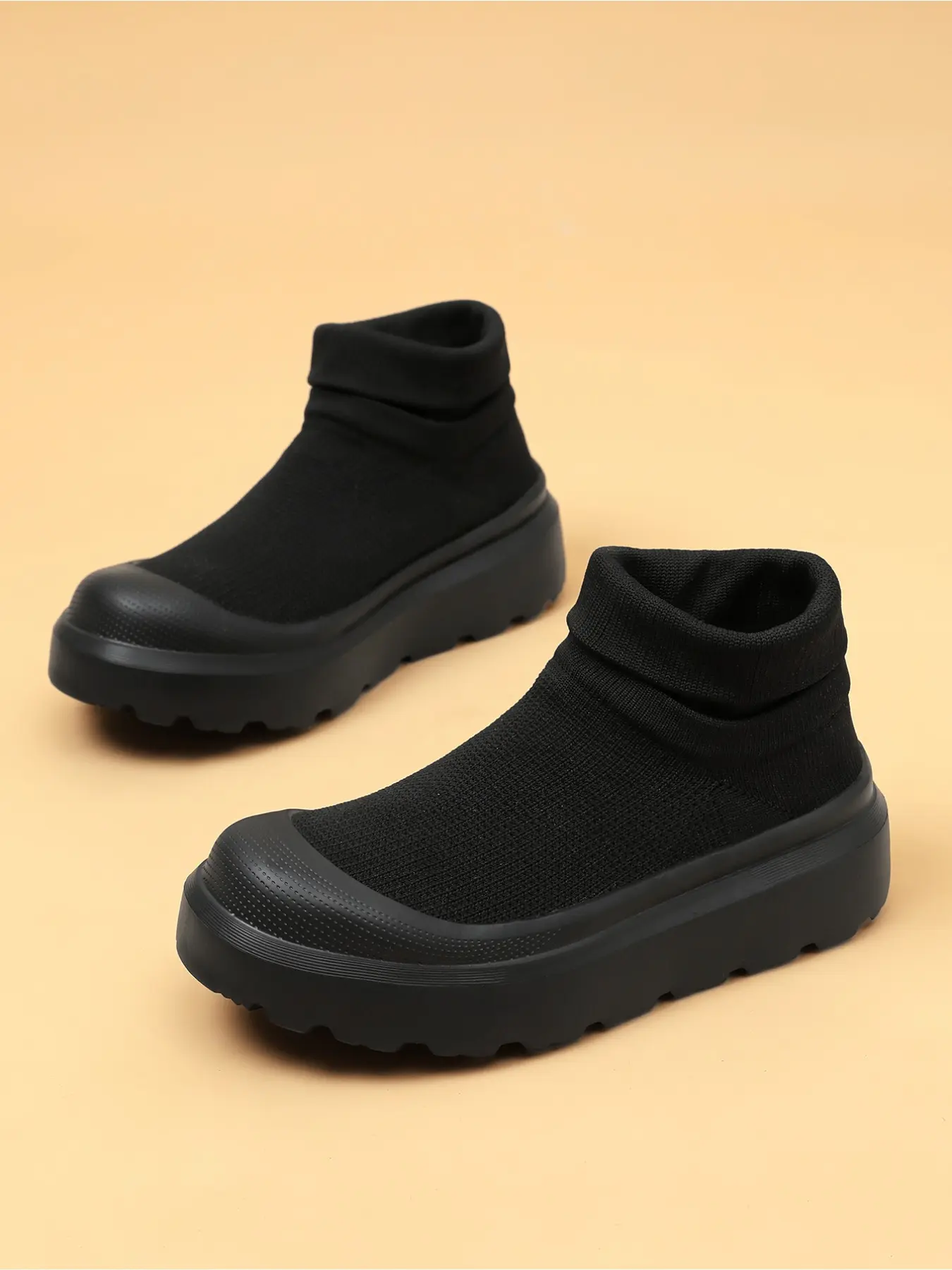 All Black Mesh Sock Sneakers for Women, Platform Height-Increasing Slip-On Ankle Sock Boots, Elastic Knit Breathable Lightweight Lazy Casual Shoes, Anti-Slip Daily Walking & Commuting Versatile Sports Footwear