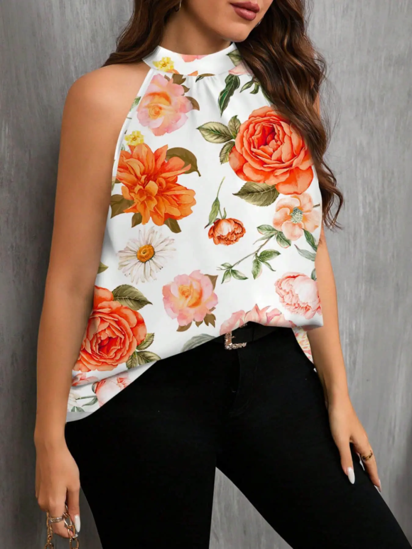 Plus size: A summer women's fashionable retro atmosphere hanging neck top with high collar and back button sleeveless vest, suitable for beach travel, gatherings, leisure and versatile Casual Summer Sleeveless