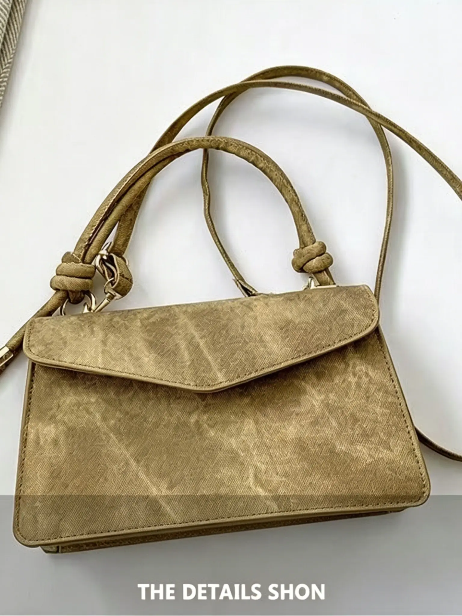 Vintage Envelope Crossbody Bag, Magnetic Closure, Metal Buckle, Adjustable Strap, Durable and Stylish, Retro Fabric, Fashionable Shoulder Bag