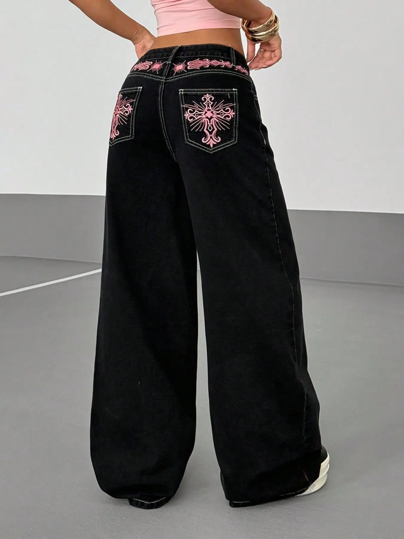 Women's Floral Embroidered Elegant Casual High Waist Trouser Jeans, Loose-Fitting Baggy Wide Leg, All Seasons, Perfect for Daily Outings, Bohemian Style