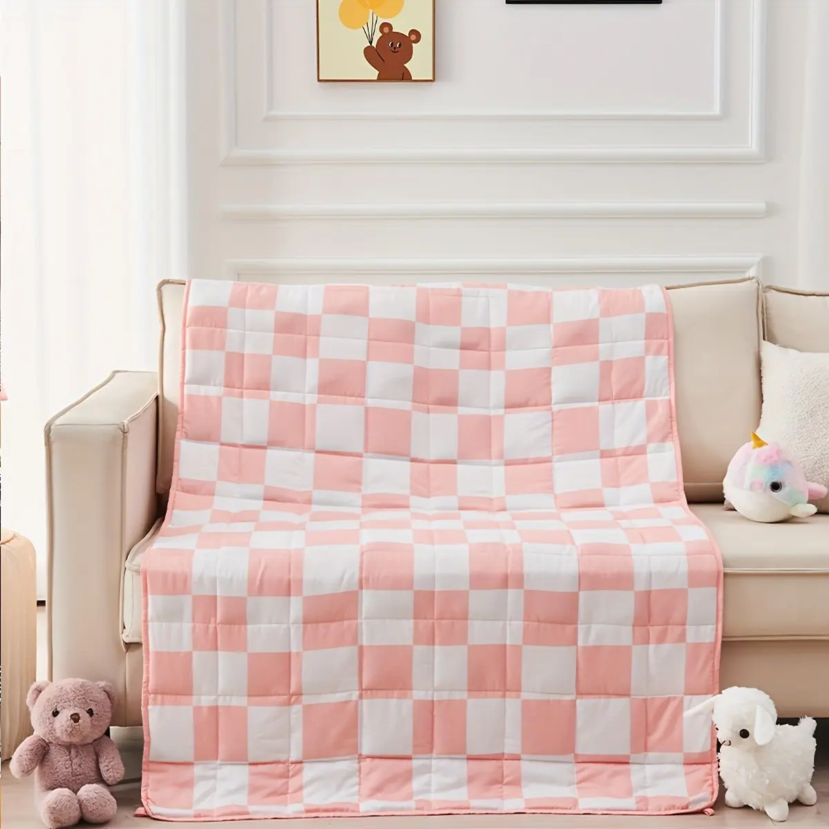 A 10-Pound Cooling Weighted Blanket Measuring 40 by 60 Inches, Designed for Individuals Weighing Between 60 And 80 Pounds, Featuring a Plaid Tartan Pattern, Perfect for Use at for Home Or During School Naps