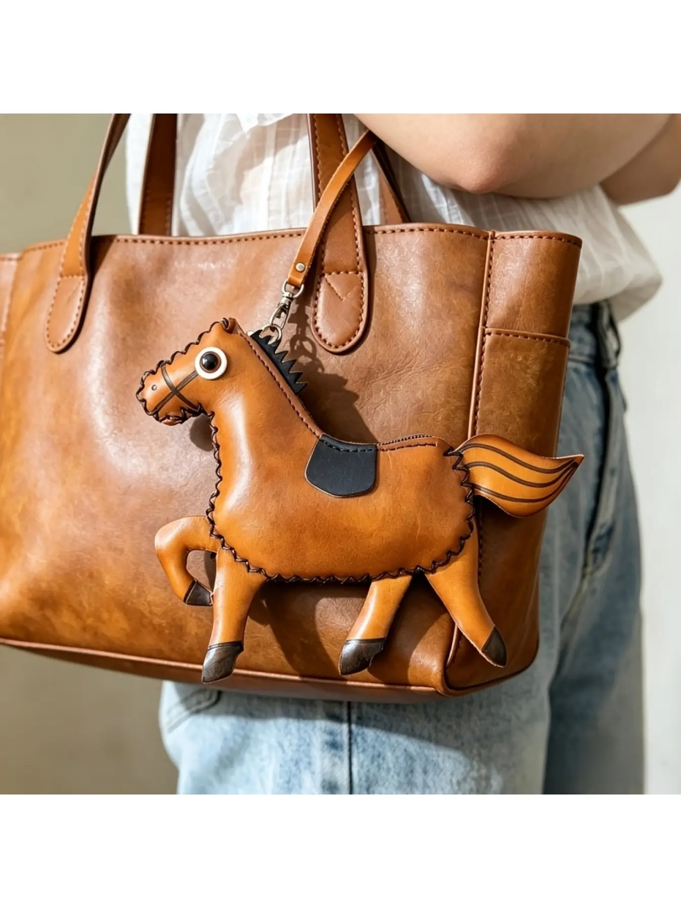 Genuine Leather Horse Keychain, Handmade Cowhide Pony Coin Purse, Detachable Wristlet& Bag Charm, Cute Animal Mini Wallet, Multi-Use Storage Pouch for Keys, Earbuds, Small Accessories