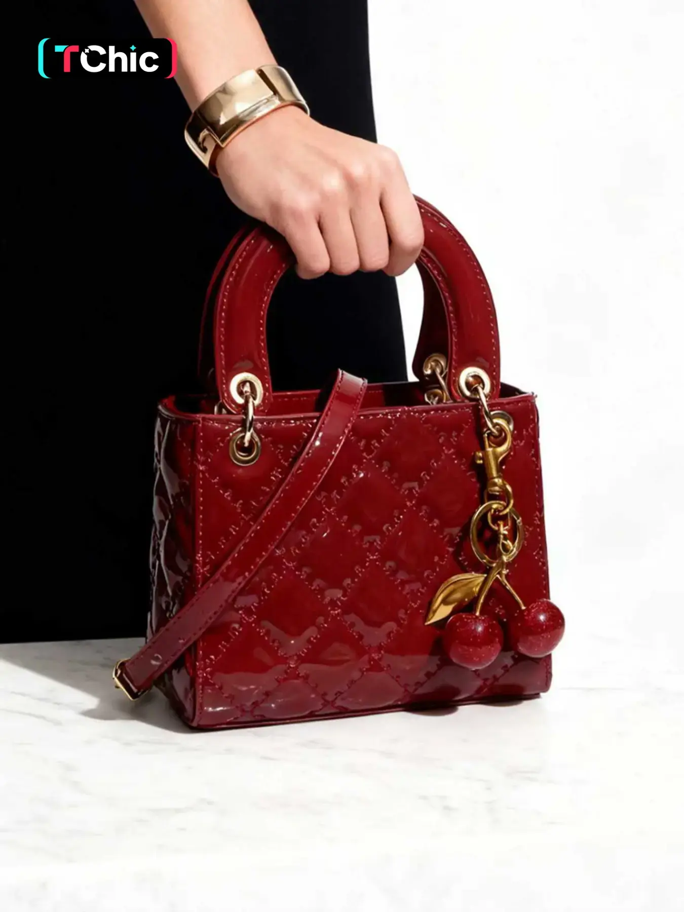 Checkered Bag with Cherry Charm, Fashionable Versatile Handbag, Casual Shoulder Crossbody Bag, Women's Stylish Tote, Everyday Shoulder Bag, Convertible Shoulder Bags