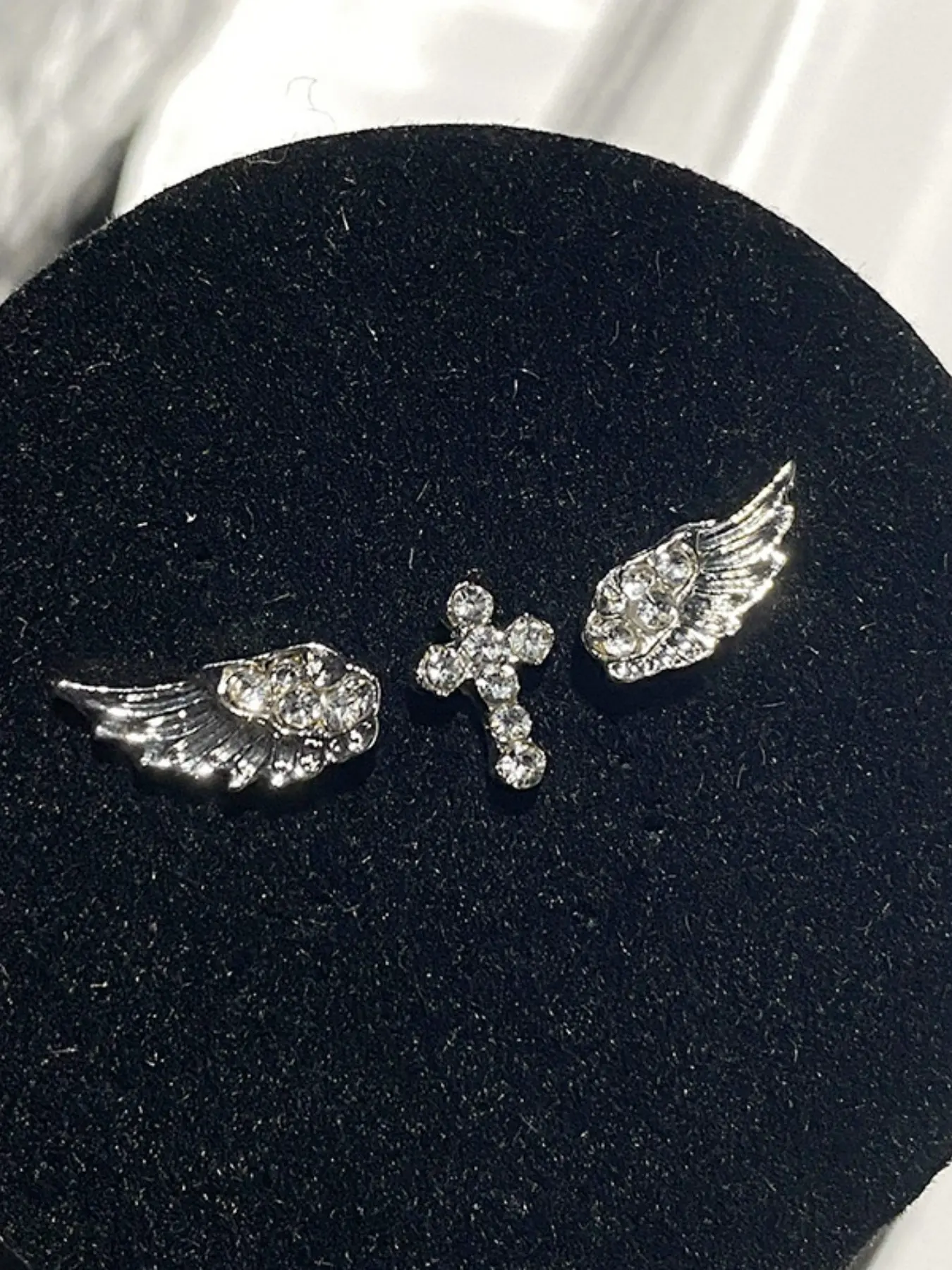 Sweet Cool Punk Style Micro-Embedded Zircon Angel Wing Design Couple Soft Cartilage Piercing Ear Bone Clip, Trendy Fashion Jewelry