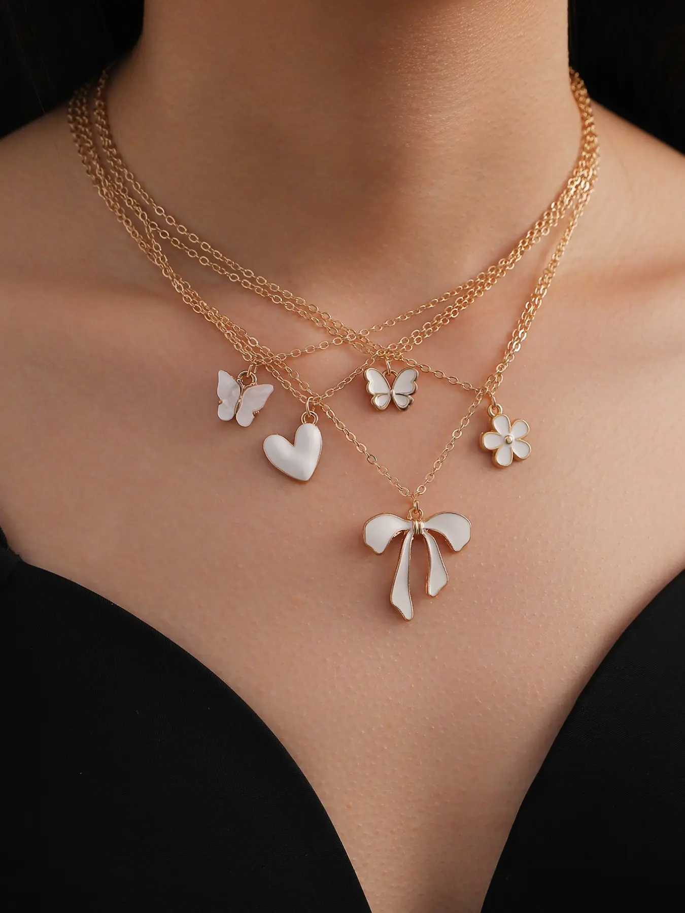 5-Piece Korean Style Multi-Layer Butterfly Flower Necklace Set, Elegant Layered Collarbone Chain, Sweet Versatile Jewelry for Women