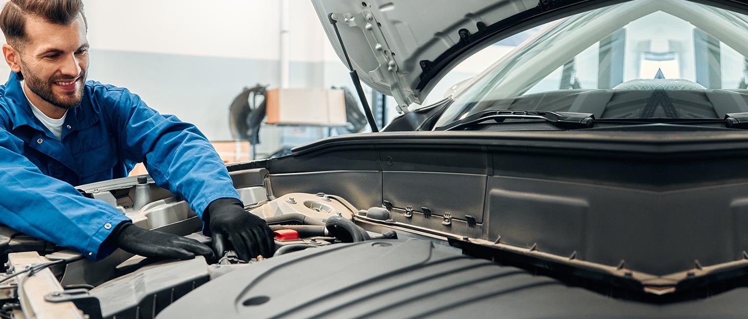 THE WELL KEPT 90 Degree Grease Gun Coupler Adapter - Right Angle Grease Gun Fittings for Tight Spaces, High-Pressure Grease Gun Nozzle Tip – 3-Jaw Spring-Lock for Standard Grease Fittings