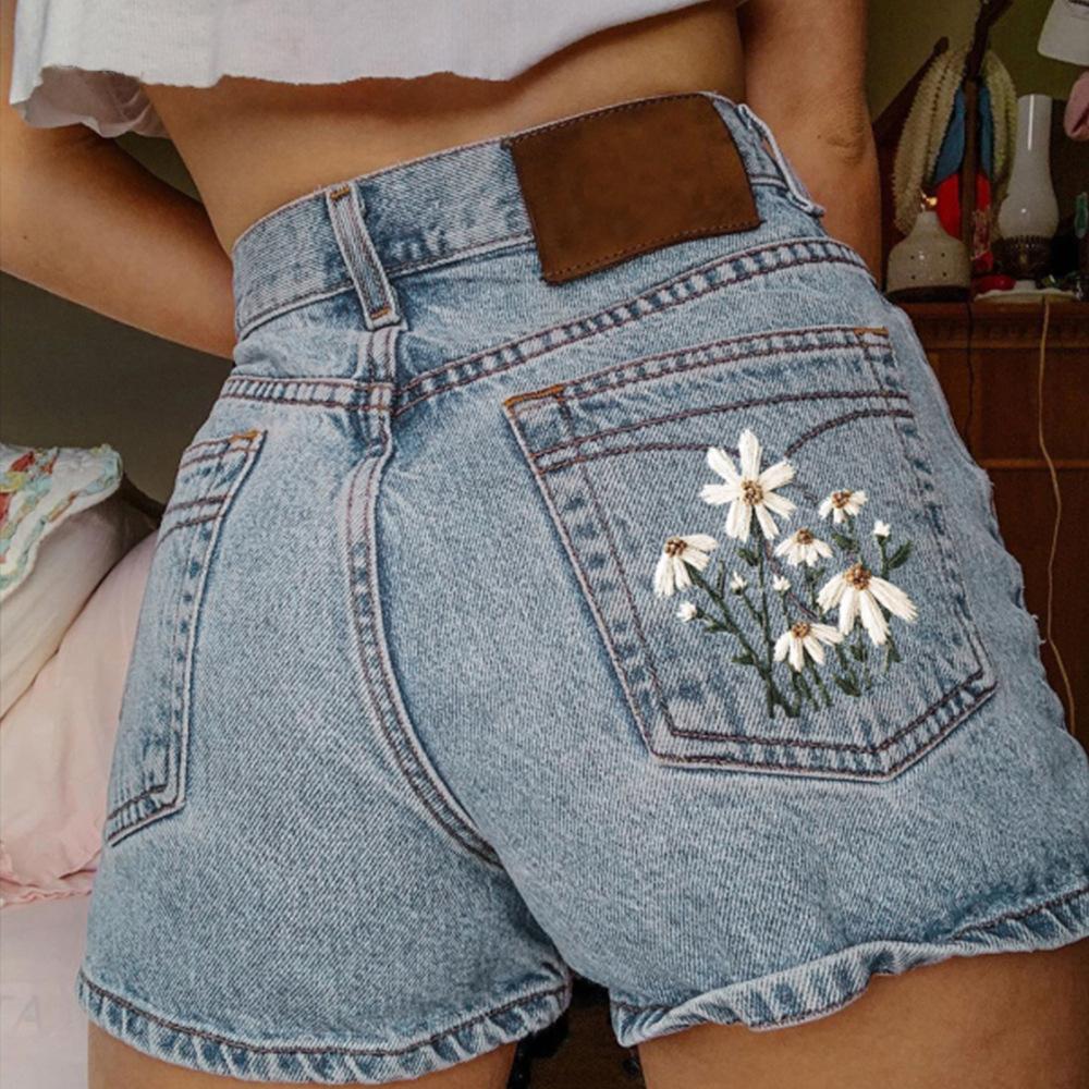 New2025 Artistic Retro Women's Denim Shorts with Multiple Pockets, Printed Design, Jean Blue, Fitted Style, Summer Casual & Versatile Womenswear