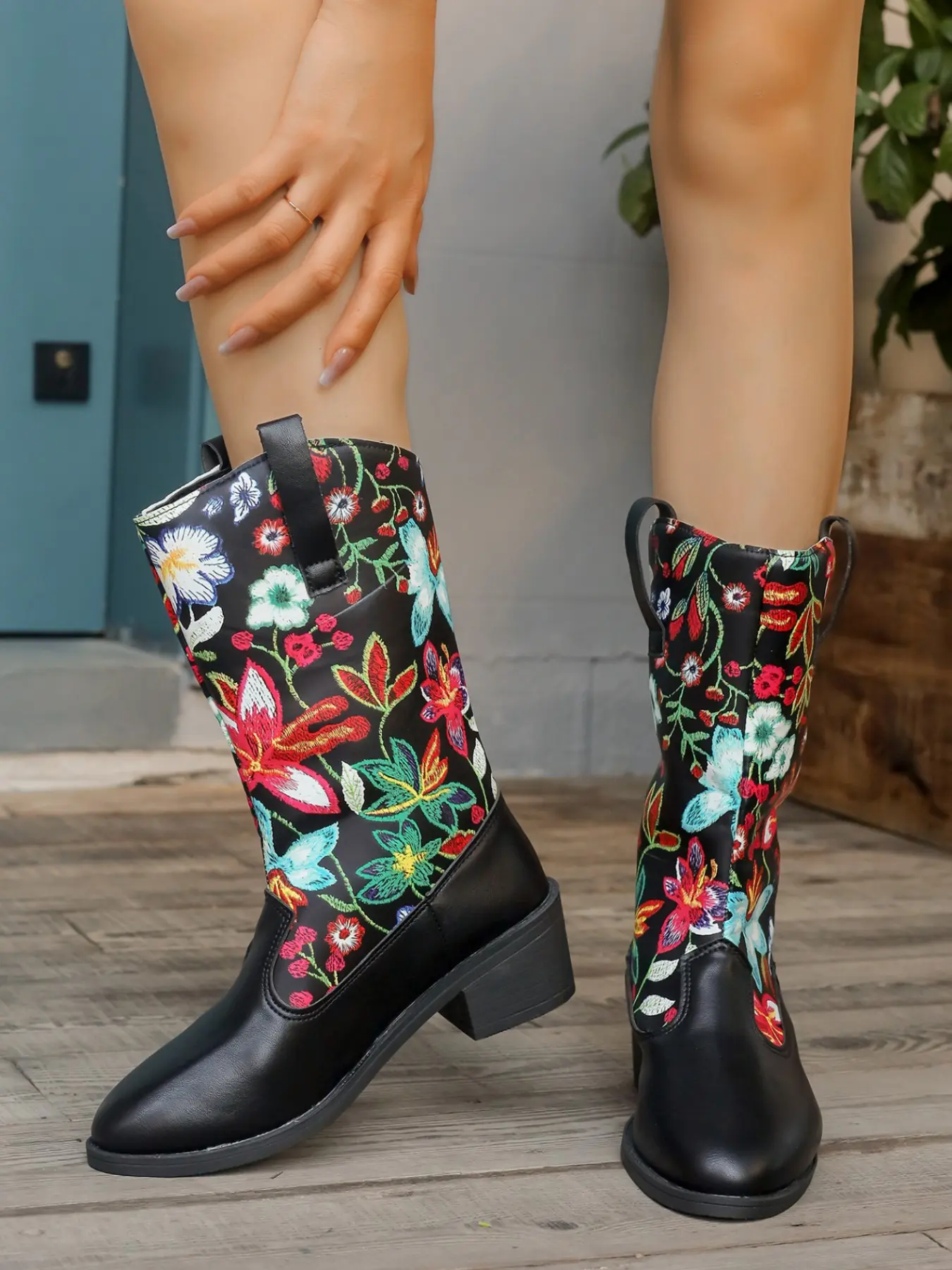 Vintage Floral Print Western Cowboy Boots for Women, Fall Winter New Thick Heel Square Toe Mid-Calf Boot, Ethnic Style Patchwork Boot, Large Size