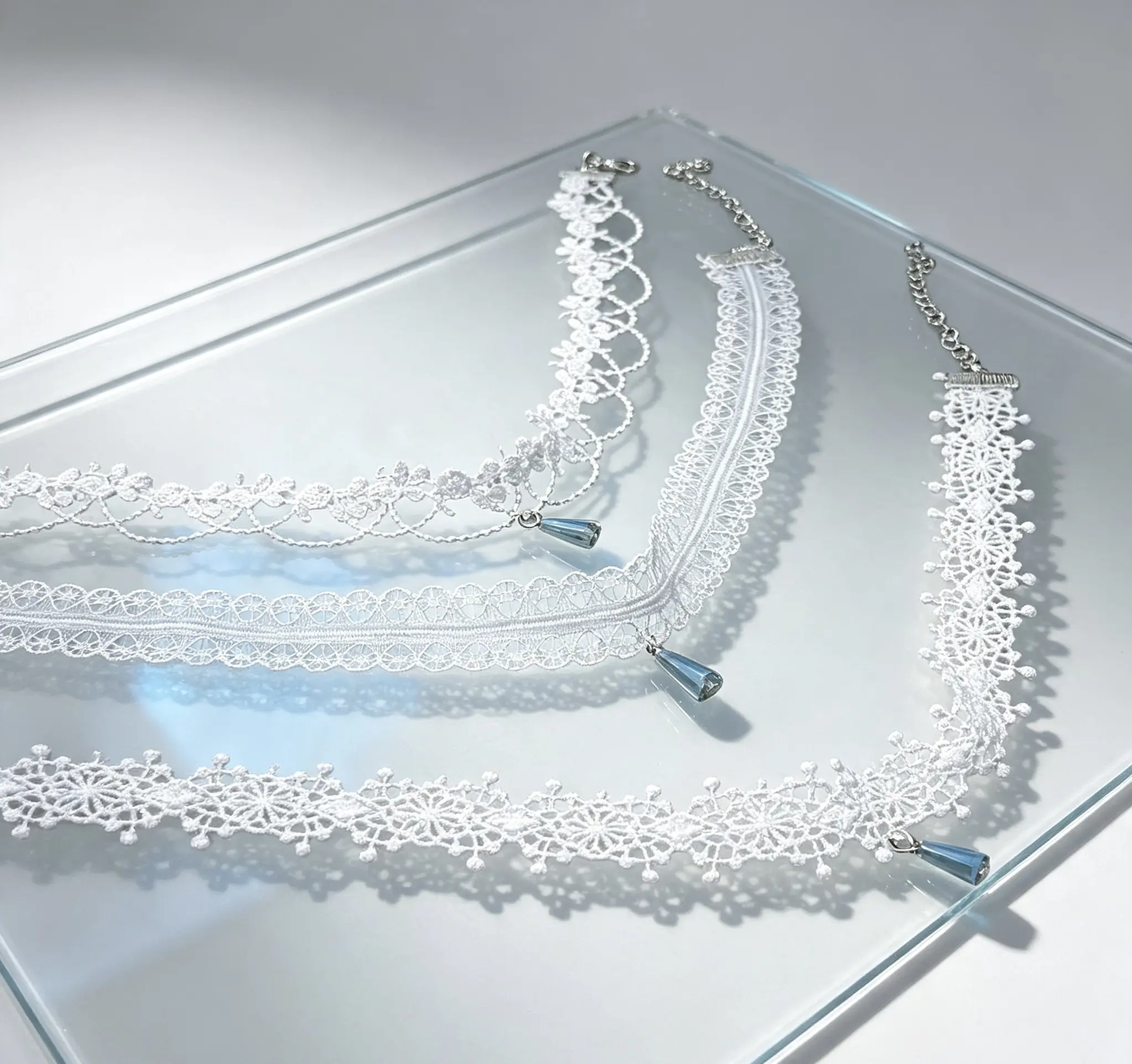 3-in-1 White Lace & Pearl Choker Set, Layered Collarbone Statement Necklace for Ethereal Outfits