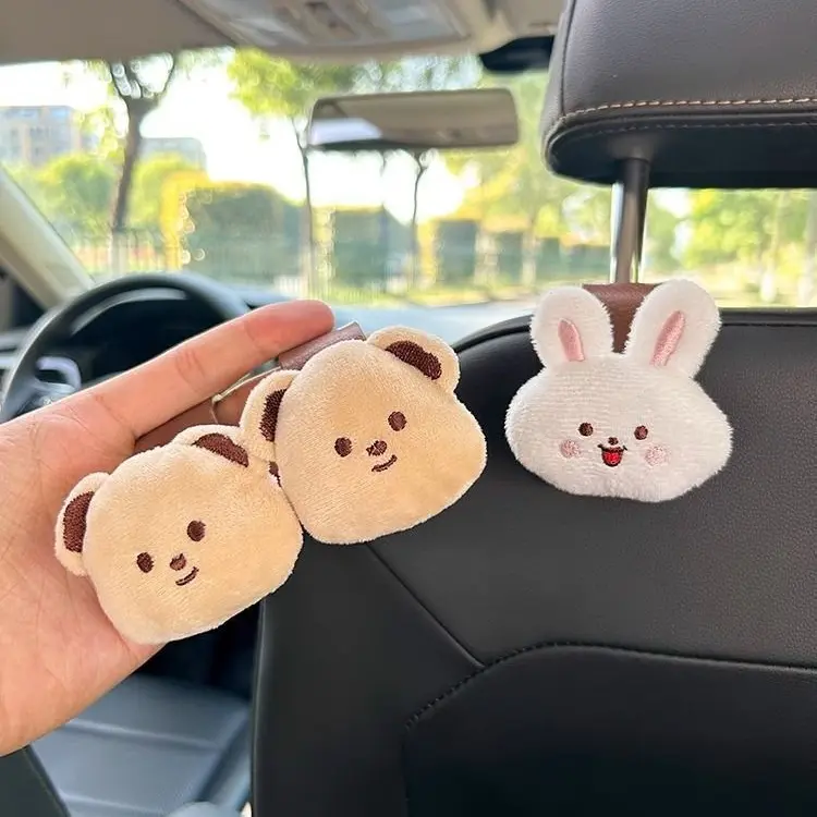Cute Synthetic Plush Animal Car Seat Hook - Cartoon Bear Bunny Headrest Hanger, Kawaii Car Accessories, Soft Fuzzy Bag Holder, Adorable Auto Decor Organizer for Women’s Handbags, Shopping Bags, Daily Driving Gifts, Accessories For Car