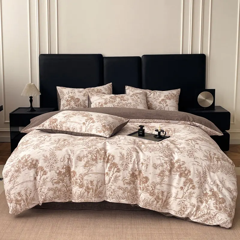 4pcs 100% Chemical Quilt Cover 4-Piece Set-Soft, Breathable and Skin-Friendly All-Season Comfort Bedding with Floral and Floral Patterns， Includes 1*duvet cover + 1*Flat Sheet + 2*Pillowcases,no core
