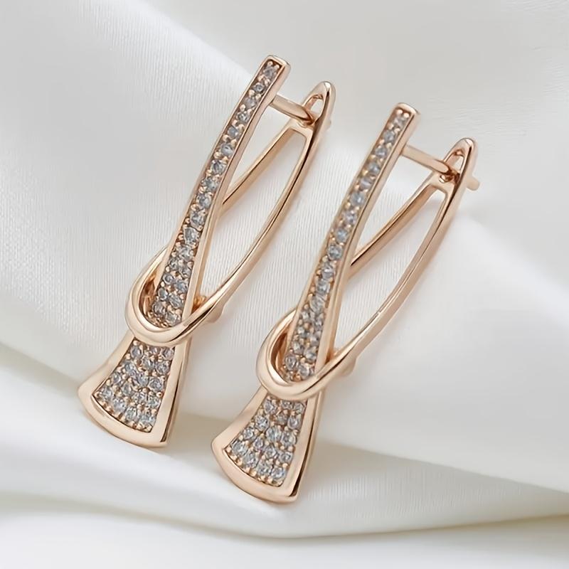 1 Pair of Women'S Fashion Dangle Earrings Set with Synthetic Synthetic Zirconia Geometric Style Elegant Ladies' Banquet Temperament Earrings Suitable for Daily Casual Party Wear