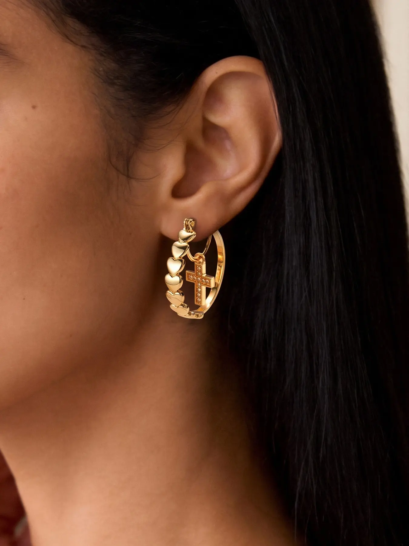 Cross Twin Circle Earrings, Virgin Mary Design, Boho Style, Suitable for Daily Wear and Parties, Plastic Chain Material, Baroque Pattern