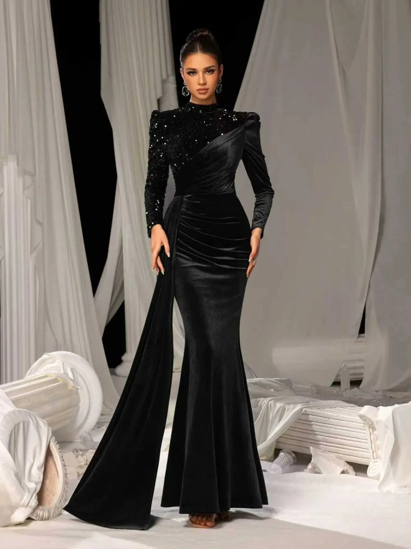 Elegant Velvet Mermaid Long Dress, Sparkling Sequin Embroidery, Luxurious Evening Gown, Perfect for Parties, Weddings, Cannes Events