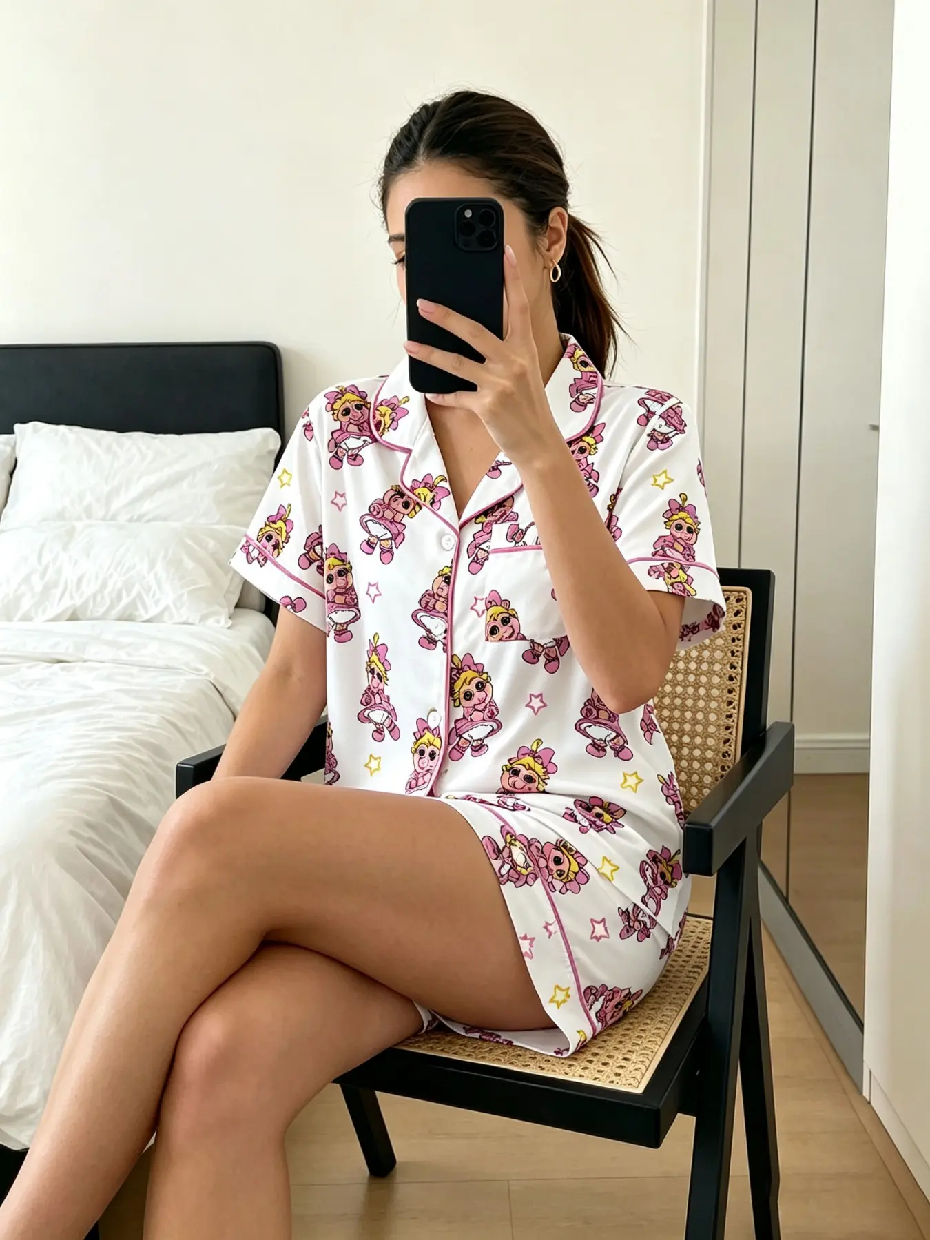 Adorable Pig Lady Cartoon Print Women's Pajama Set, Loungewear Homewear Set, Comfortable Two-Piece, Short Sleeve Button-Up Top & Elastic Shorts, Casual Home Wear Gift