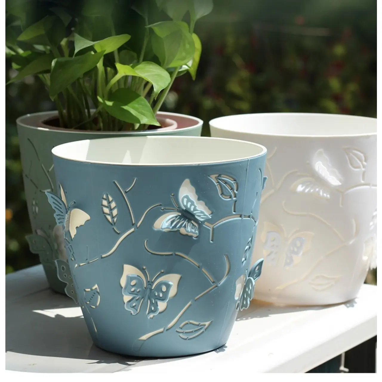 Butterfly Flower Pot, Self-Watering Plastic Planter, Self Watering Planters, Colorful Garden Pots, Set of 2, Durable and Aesthetic Design for Home Decor