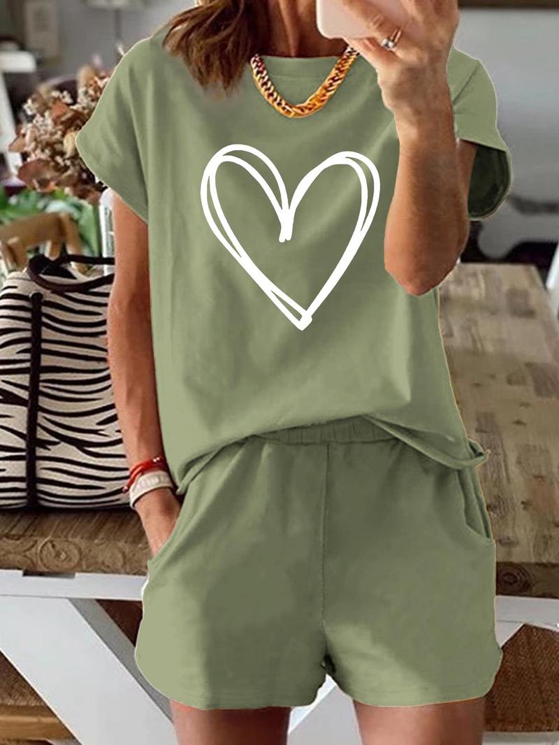 Two-Piece Set Women's Heart Print Tee & Shorts, Casual Shortsleeve Fitted T-shirt & Shorts for Daily Wear, Ladies Two-piece Matching Lounge Sets for Spring & Fall, Clothes