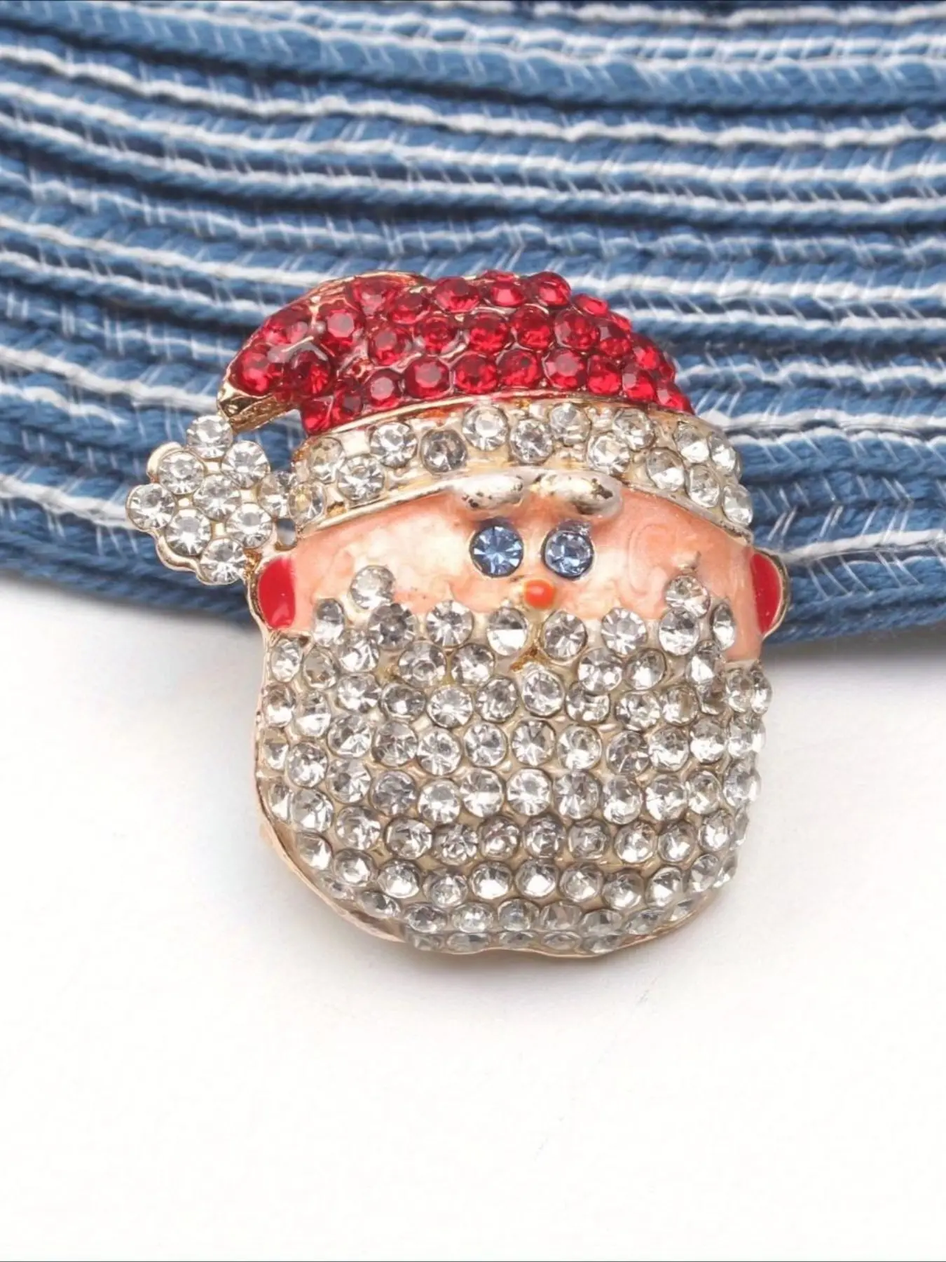 Vintage Sparkling Rhinestone Santa Claus Brooch, Enamel Metal Brooch Pin, Women's Coat Scarf Bag Accessories, Christmas Party Daily Wear