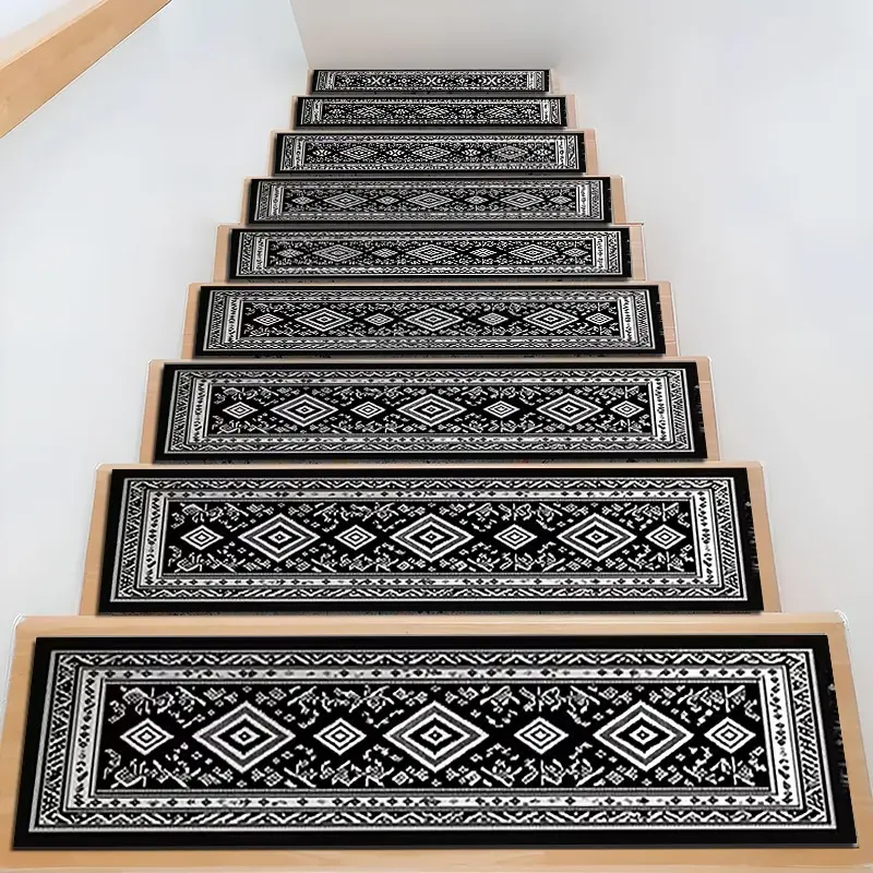 1/4/15pcs Vintage Black White Ethnic Geometric Diatom Mud Stair Treads, Super Absorbent Non Slip Carpet Mats for Wood Steps, Quick Drying Moisture Wicking Stair Runners, Anti Slip Washable Rugs for Dogs Kids Elderly