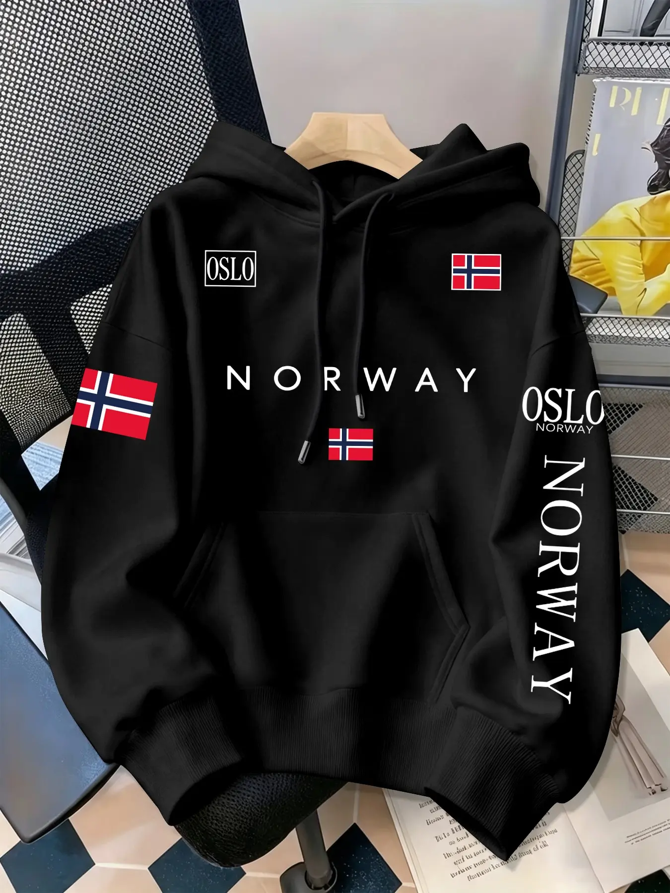 Norway Oslo Flag Print Men's Warm Hooded Sweatshirt, Norway Letter Trendy Pocket Drawstring Hoodie, Winter Comfort Casual Fleece Top