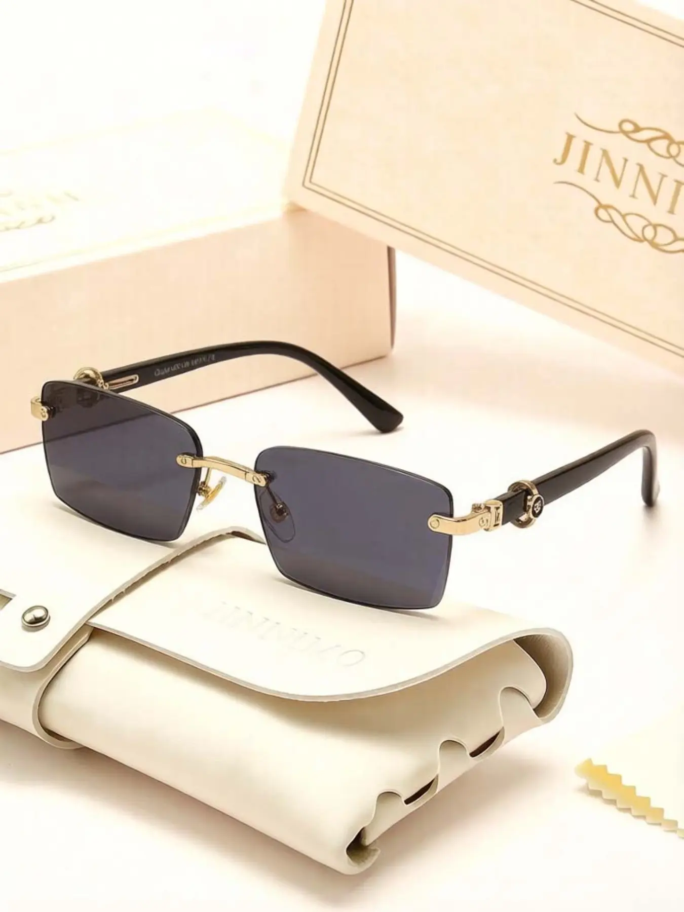 1PC 2026 New Fashion Sunglasses for Men Women, Narrow Frame Vintage Y2K Early 2000s Shades, 90s Retro Aesthetic, Versatile Luxury Y2K sunglasses, Comes with Exquisite Gift Box, Ideal Gift Choice