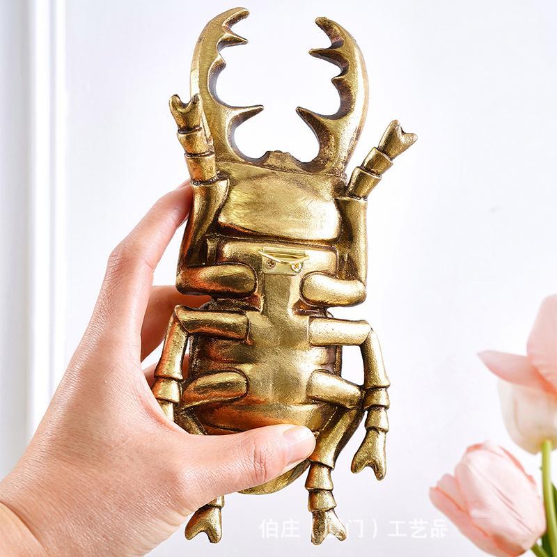 Golden Stag Beetle Wall Hanging Ornament, Insect Wall Decor for Living Room & Wall Background Display