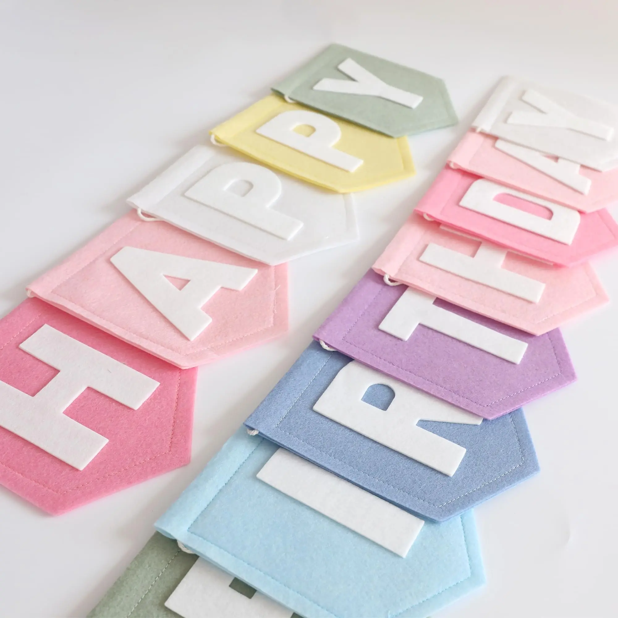 Happy Birthday Banner, Soft Party Decoration Sign, Rainbow Color Small Flag Banner, Festive Event Decorations, Party Decoration Supplies, Vibrant Design