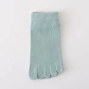 Spring Summer Women's Short Five Finger Socks Candy Color Ankle Socks Sweat absorption Breathable Cotton Split Toe Socks 5 Toes