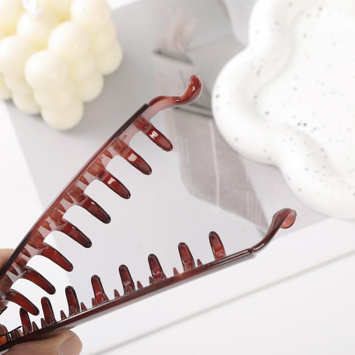 AWAYTR 4Pcs/Set Elegant Large Banana Hair Clips for Women Fashionable Banana Clip for All Hair Types Vintage Hair Clips Ponytail Clip AWAYTR 4Pcs/Set Elegant Large Banana Hair Clips for Women Fashionable Banana Clip for All Hair Types Vintage Hair Clips Ponytail Clip