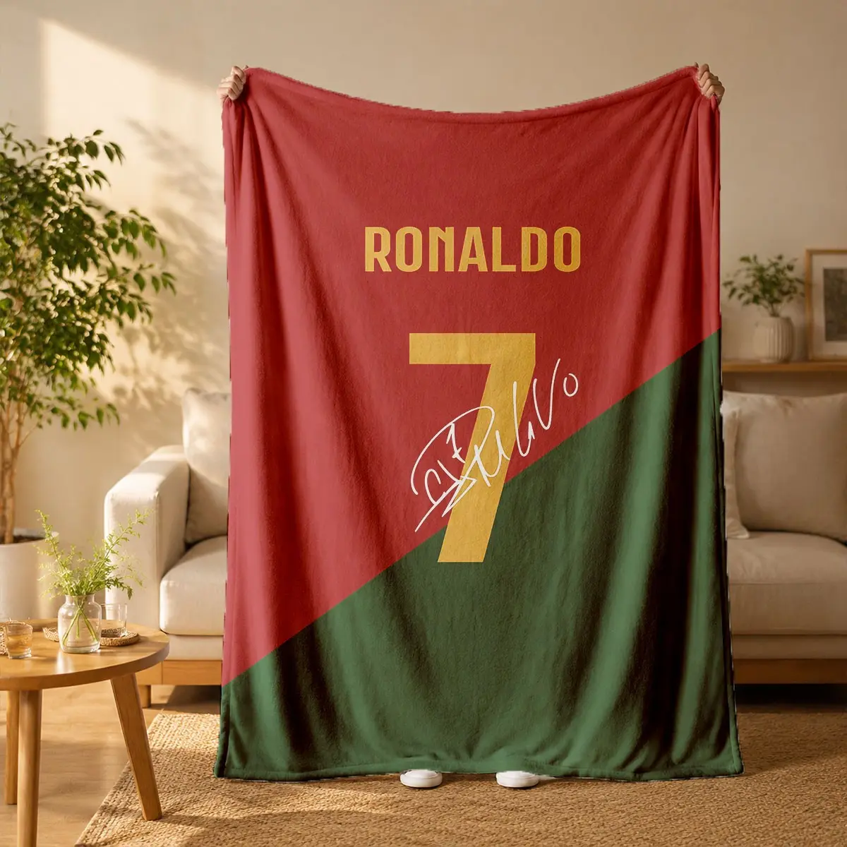 Ronaldo No.7 Portugal Color Signature Print Flannel Graphic Throw Blanket - Suitable for all seasons, soft, lightweight and breathable, for bedroom, seasonal and holiday decorations - Perfect for beds, sofas, offices, camping and travel