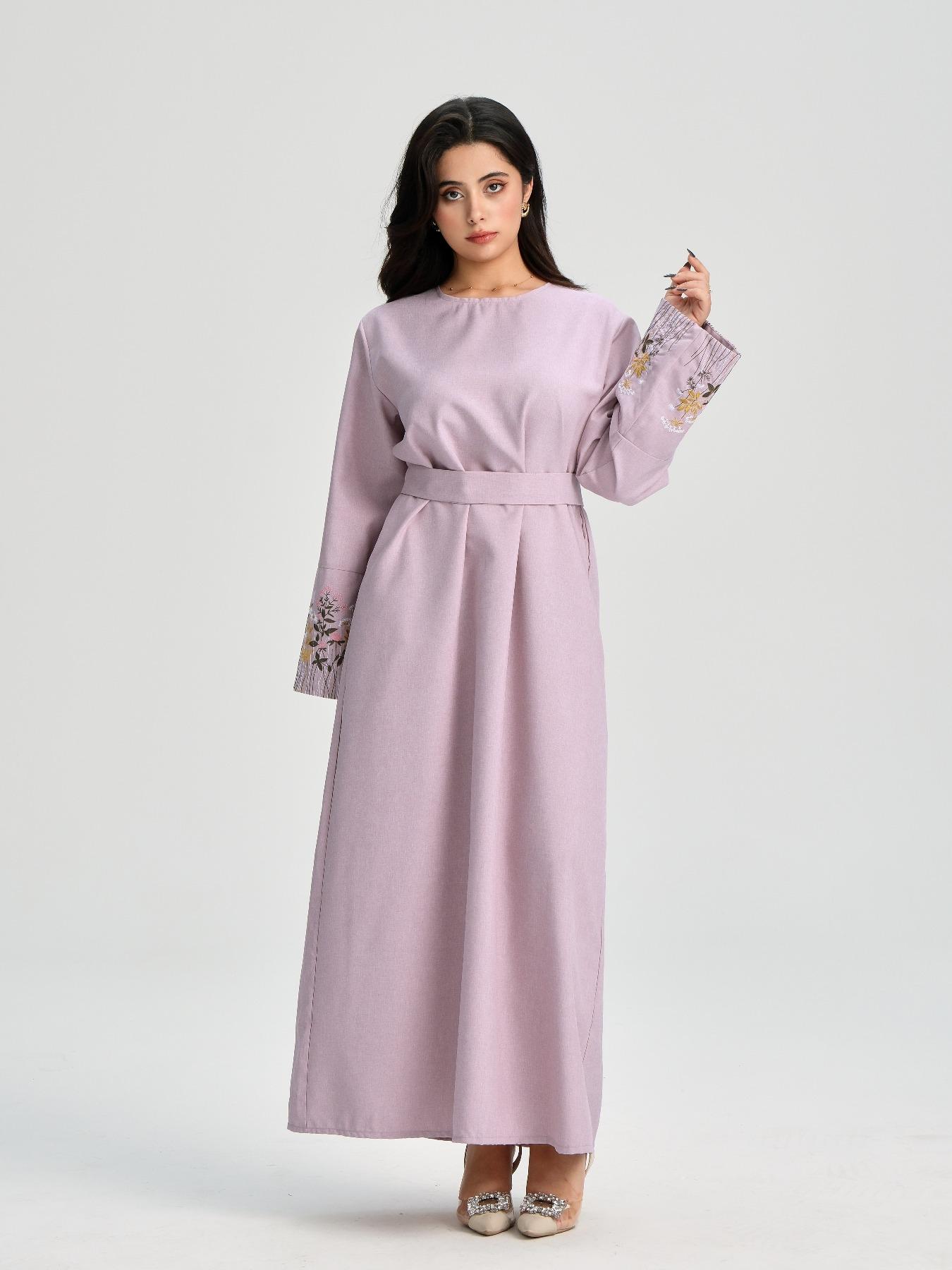 Women's Floral Embroidery Long Sleeve Dress, Modest Casual Round Neck Dress for Daily Wear, Ladies Islamic Clothing for All Seasons, Muslim Women Gowns, Modest Muslim Outfits, Modest Abaya Dress