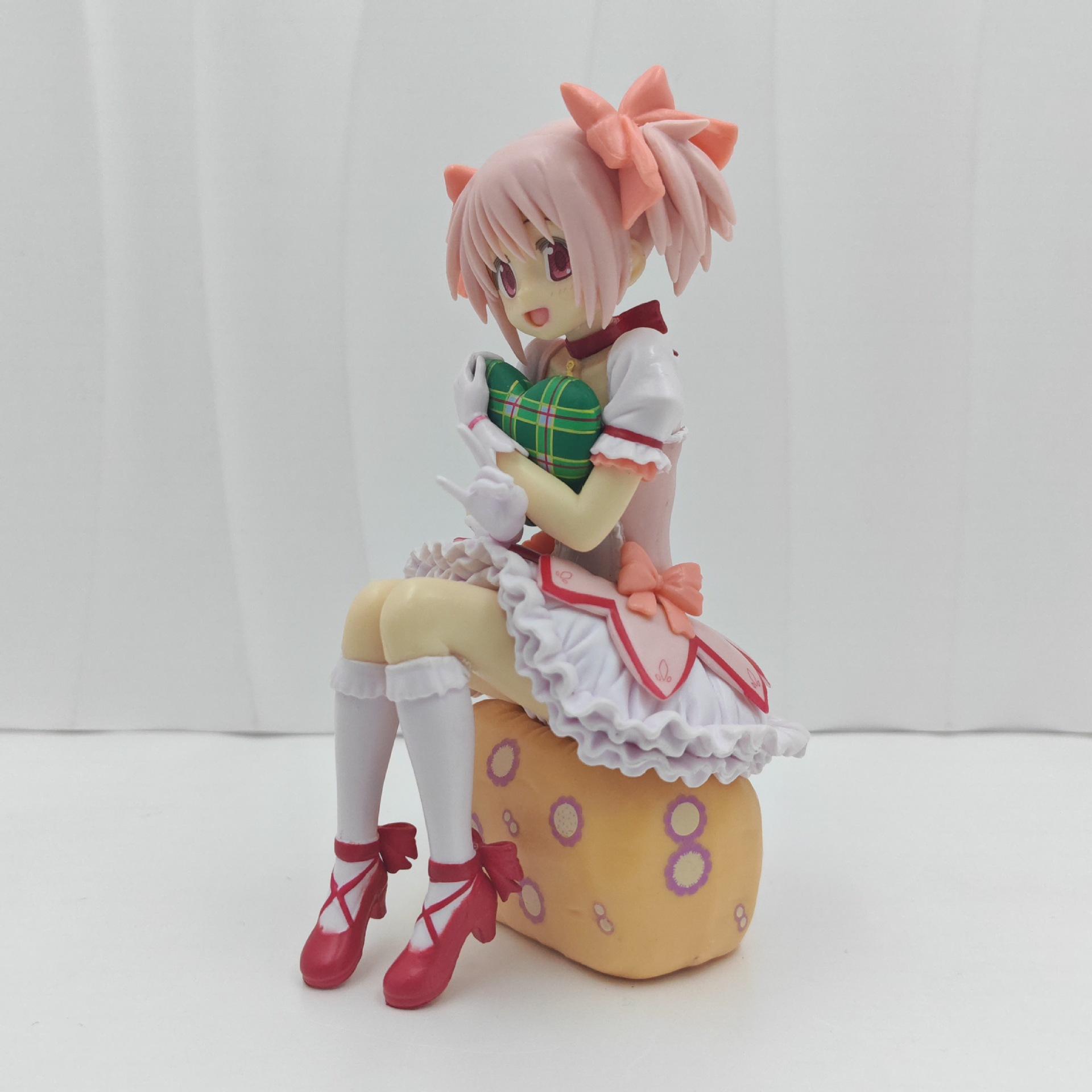 New Magical Girl Kagami Circular Desk Model Figure, Sitting and Standing Pose, Collectible Handmade Statue, Perfect Gift for Fans
