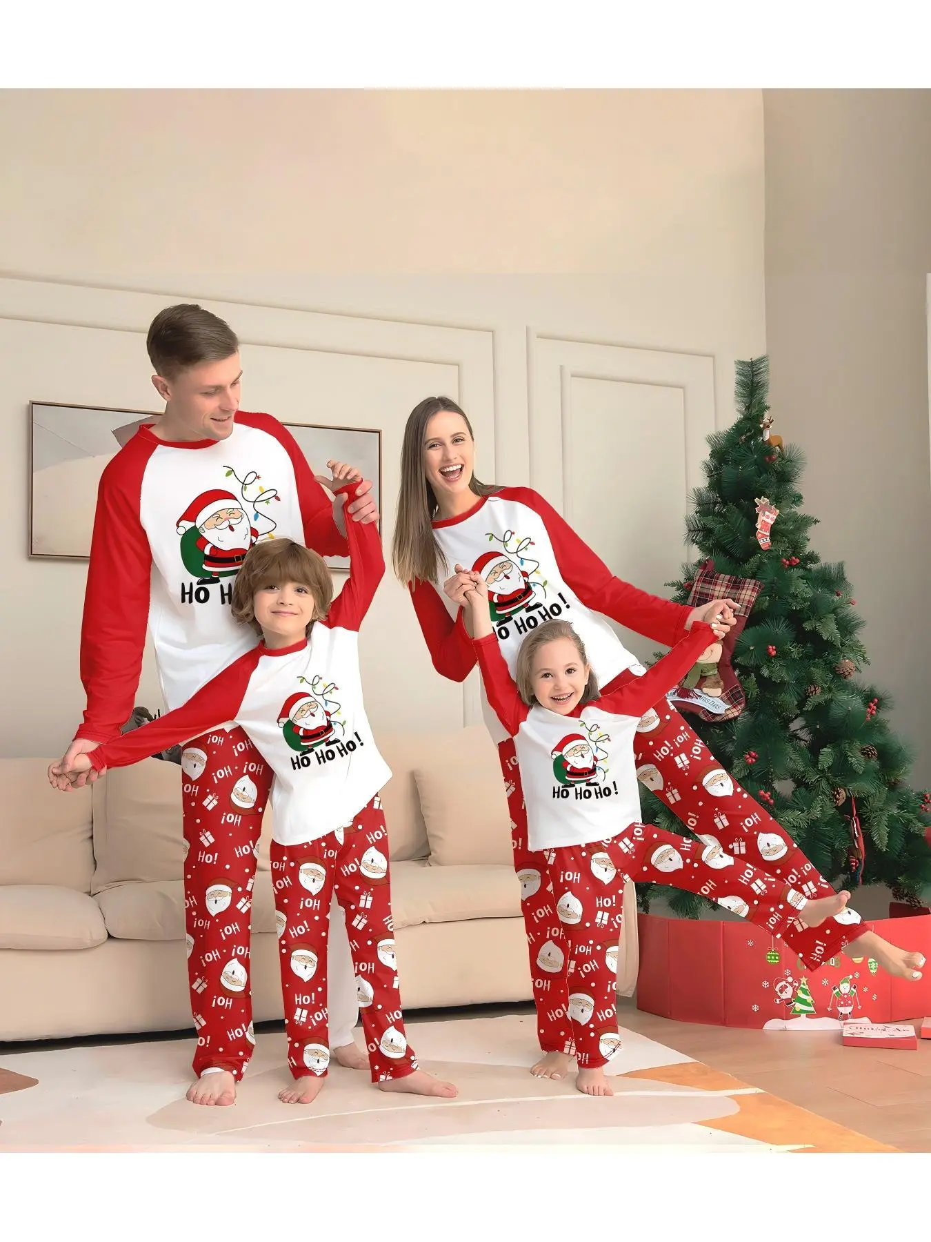 Christmas EIk Famly Matching Pajamas Set 4 Pcs Long Sleve Rd Xmas Printed Sofit Warm Loungeweas Holiday Family Sleepwear for Men Women Kids Chistmas Gif Outft