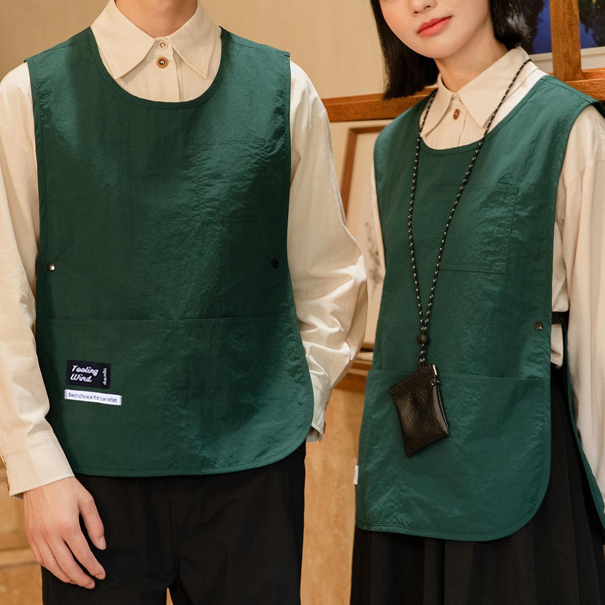 Tailored Design with Deep Pockets for Easy Access, Dirt Resistant Apron, Unisex for Cooking Gardening and Office Work