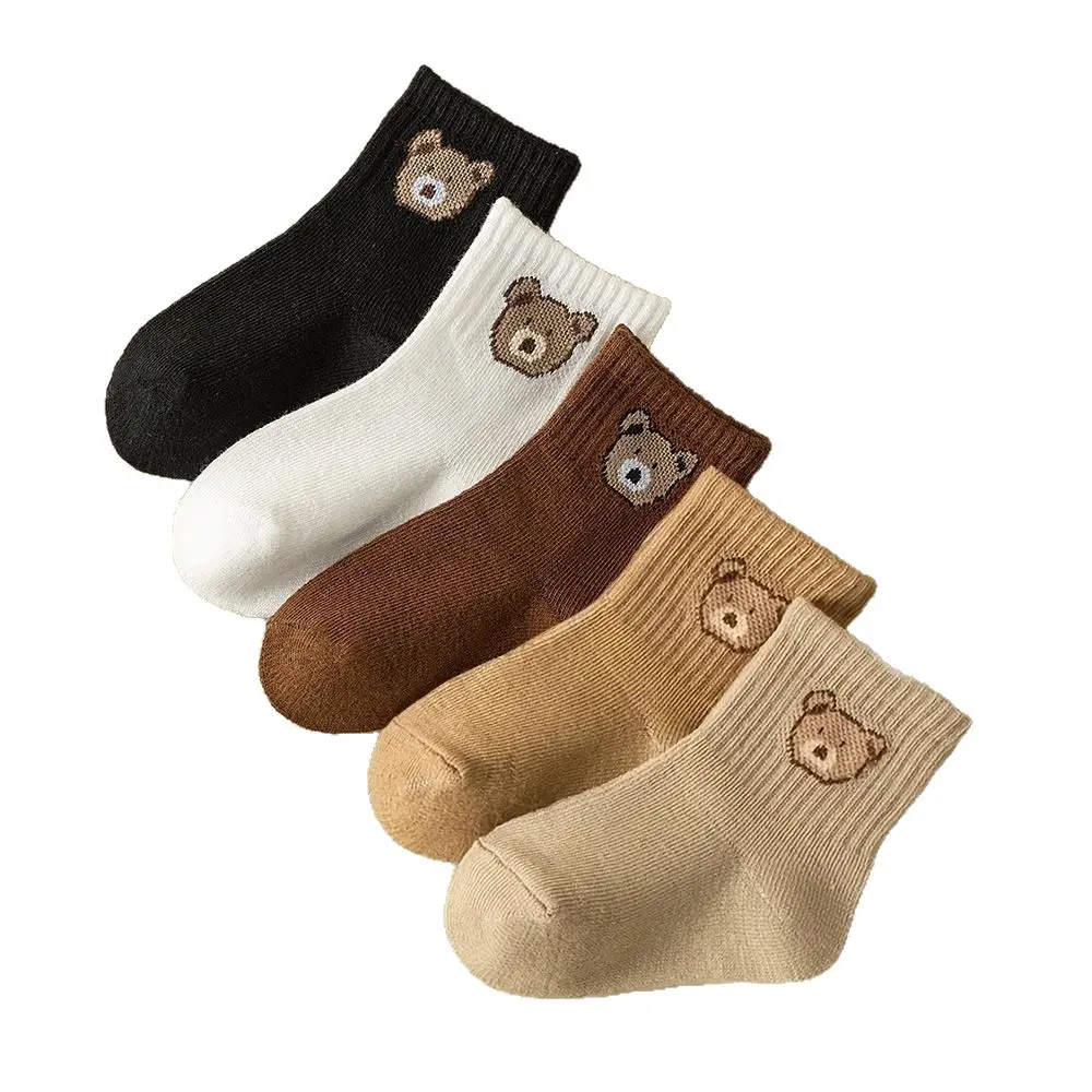 5 Pairs Kids Teddy Bear Socks, cute vivid pattern socks for boys. Soft comfortable daily toddler footwear, breathable casual socks, great for indoor home use and outdoor outings, a practical daily essential for little boys all year round.