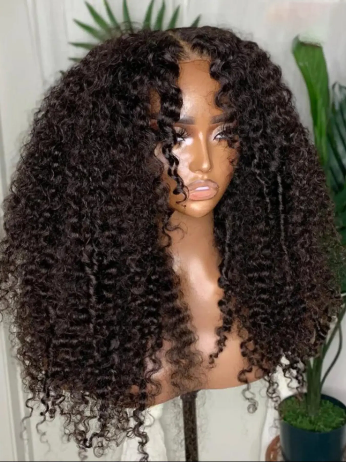 Soft Long 26-Inch 180 Density Natural Black Kinky Curly Lace Front Wig, Glueless Pre-Plucked Synthetic Heat Resistant Daily Wear Hairpiece Kinky Curly Wigs Lace Frontal Wigs