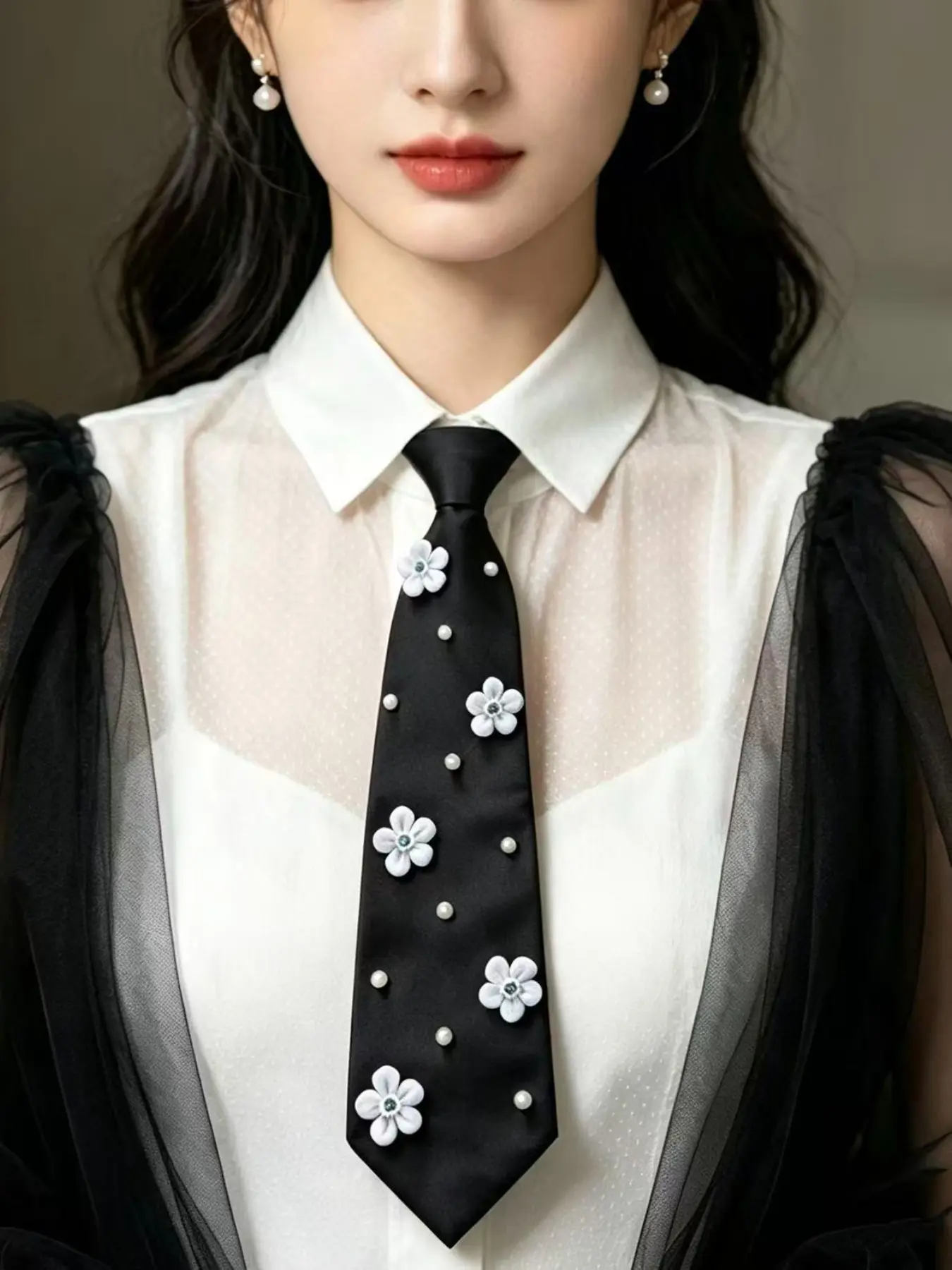 34cm Pre-tied Women's Necktie with Vintage 3D Blue Floral & Pearl Decor, Retro Formal Prom Outfit Accessory