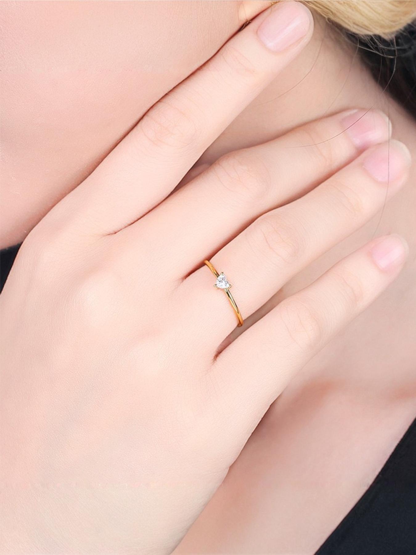 Cute Heart Shape Ring, 18K Gold Plated Jewelry, Perfect Gift for Family, Ideal Return-to-School Present, Women's Casual Style, All Seasons