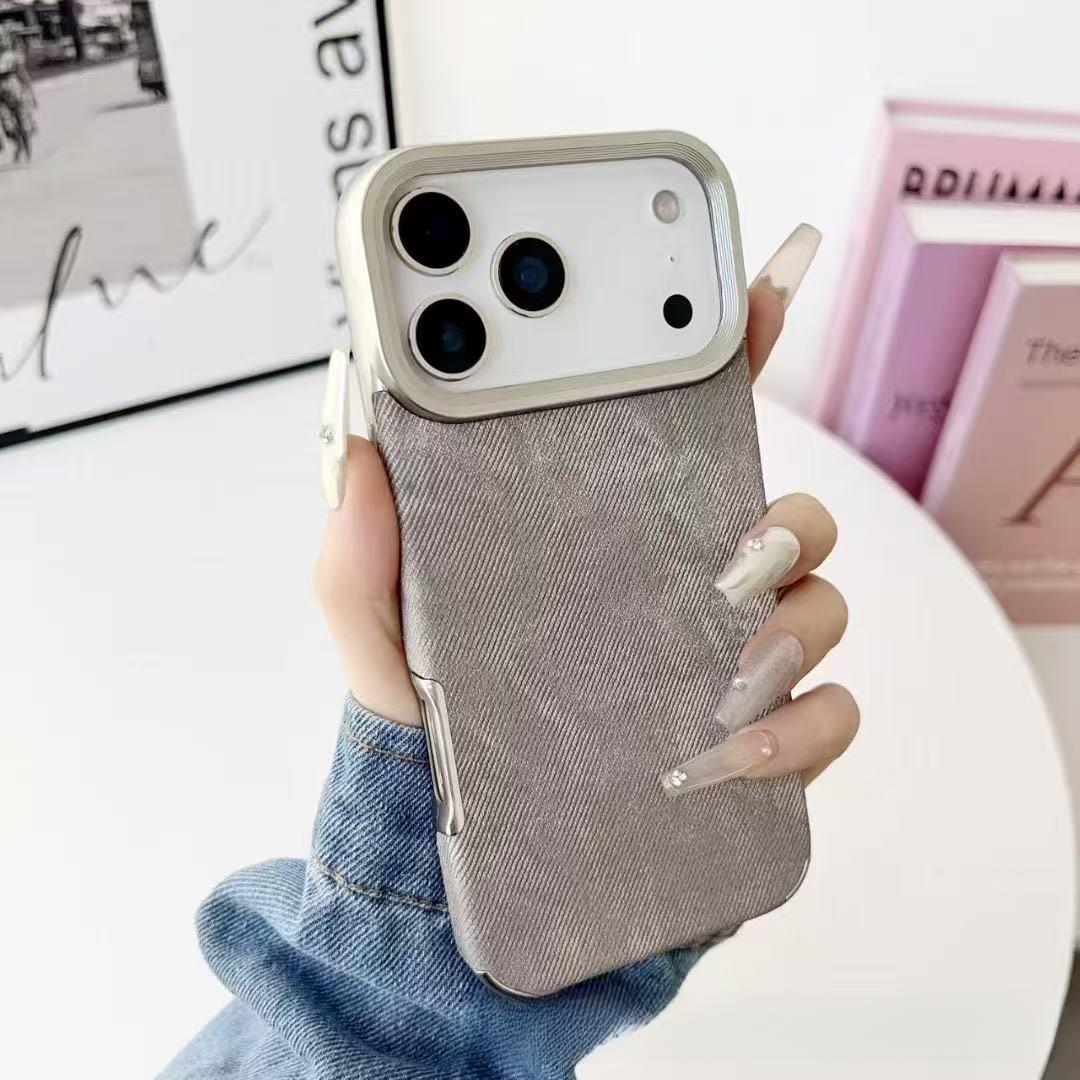 Retro Embossed Denim Pattern Phone Case for IP17ProMax IP16 Electroplated Silver Soft Case 15/14/13Pro Anti-Drop Protection Fashionable Durable Electroplated Silver Finish