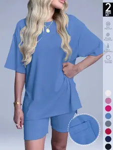 Women's Solid Color T-Shirt and Fitted Shorts Knit Loungewear Set, Casual Comfortable Round Neck Pajamas Sleepwear for Summer, with Pockets and Oversized Fit